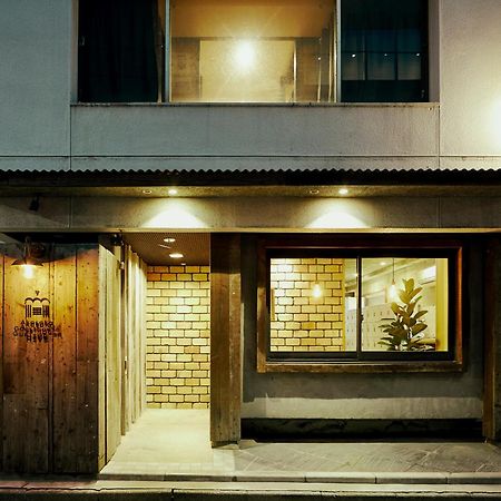 Akasaka Guesthouse Hive Tokio Buitenkant foto